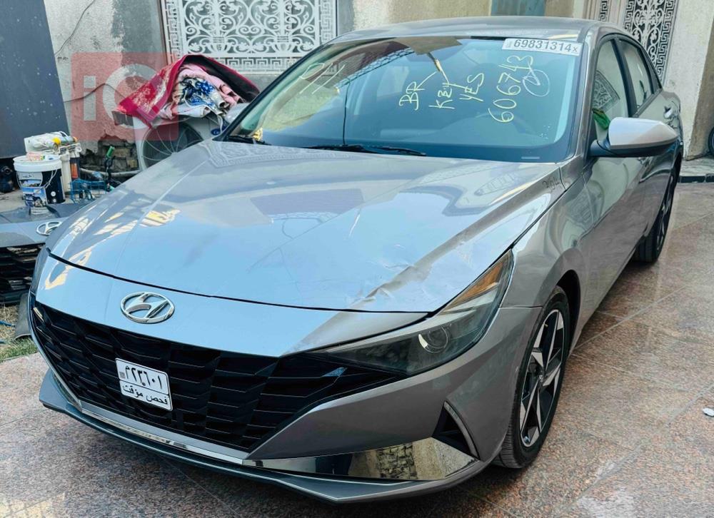 هیوندای ئەلەنترا
